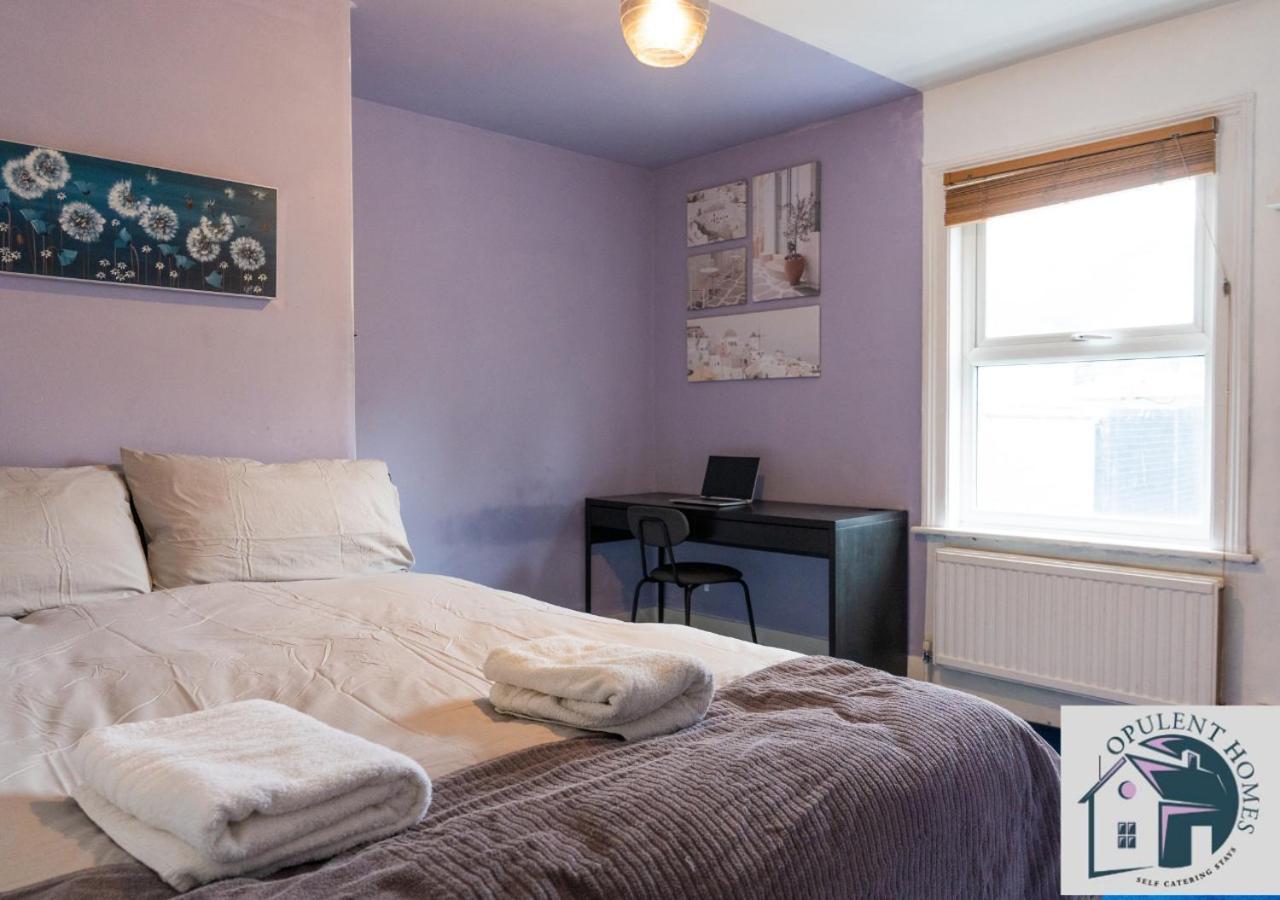 Villa Contractors Pad - 4 Bed Town House - Cent Reading - Free Parking Esterno foto