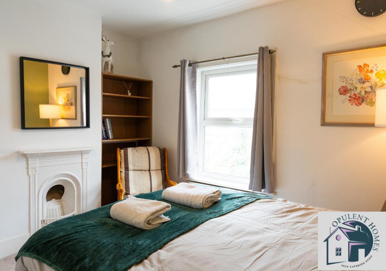 Villa Contractors Pad - 4 Bed Town House - Cent Reading - Free Parking Esterno foto